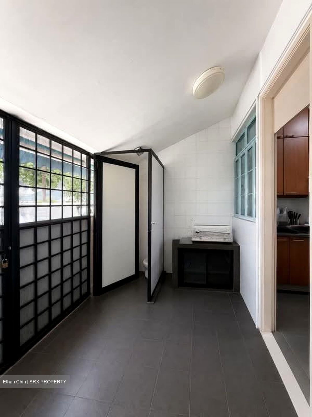East Coast Road (D15), Terrace #605934641